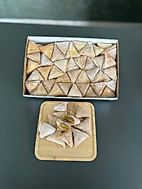 FISTIKLI MUSKA (KOLİ İÇİ=5 KG)